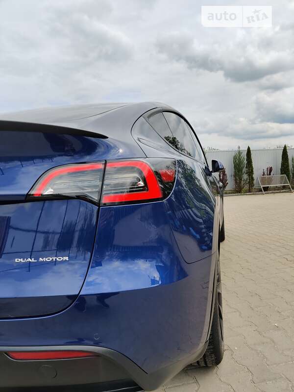 Внедорожник / Кроссовер Tesla Model Y 2022 в Черновцах