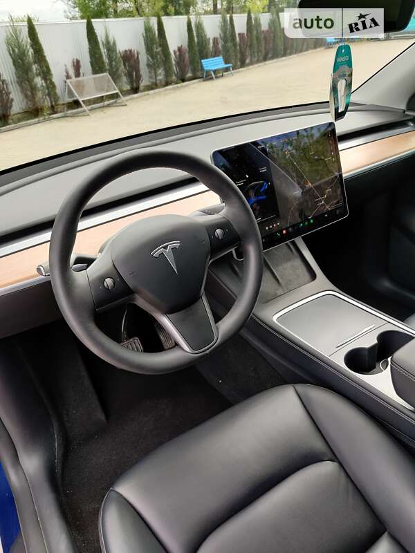 Внедорожник / Кроссовер Tesla Model Y 2022 в Черновцах