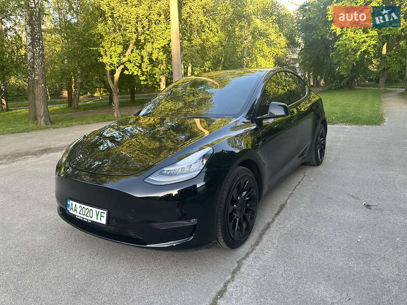 Внедорожник / Кроссовер Tesla Model Y 2021 в Киеве