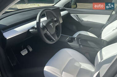 Внедорожник / Кроссовер Tesla Model Y 2022 в Киеве