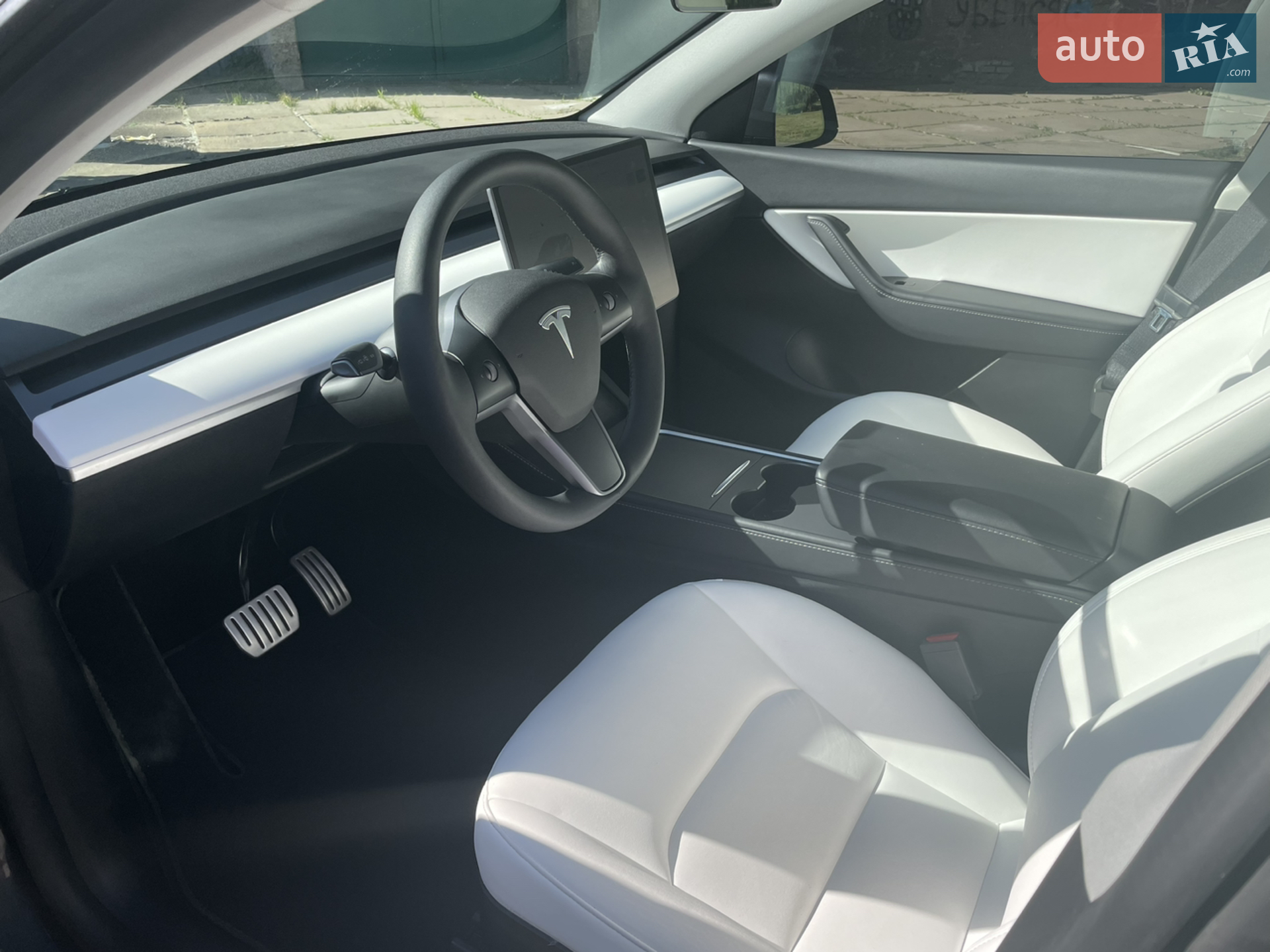 2022 Tesla Model Y - мініатюра 10