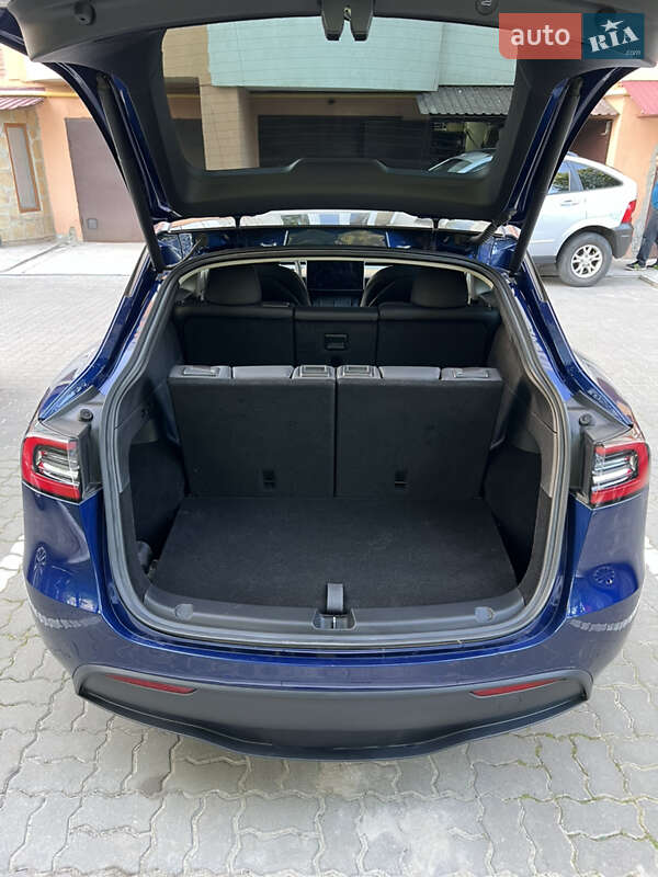 Внедорожник / Кроссовер Tesla Model Y 2022 в Львове