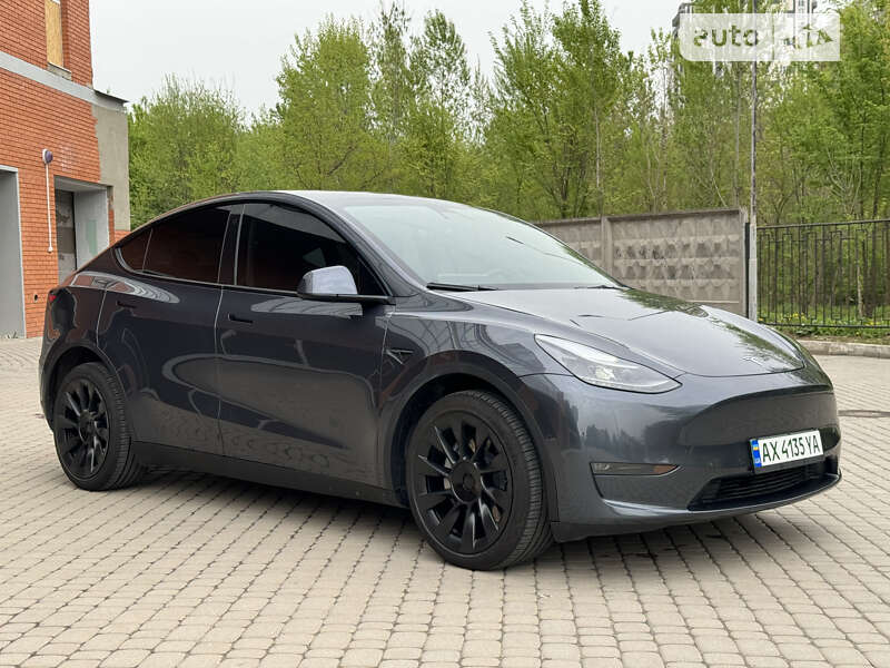Позашляховик / Кросовер Tesla Model Y 2022 в Харкові