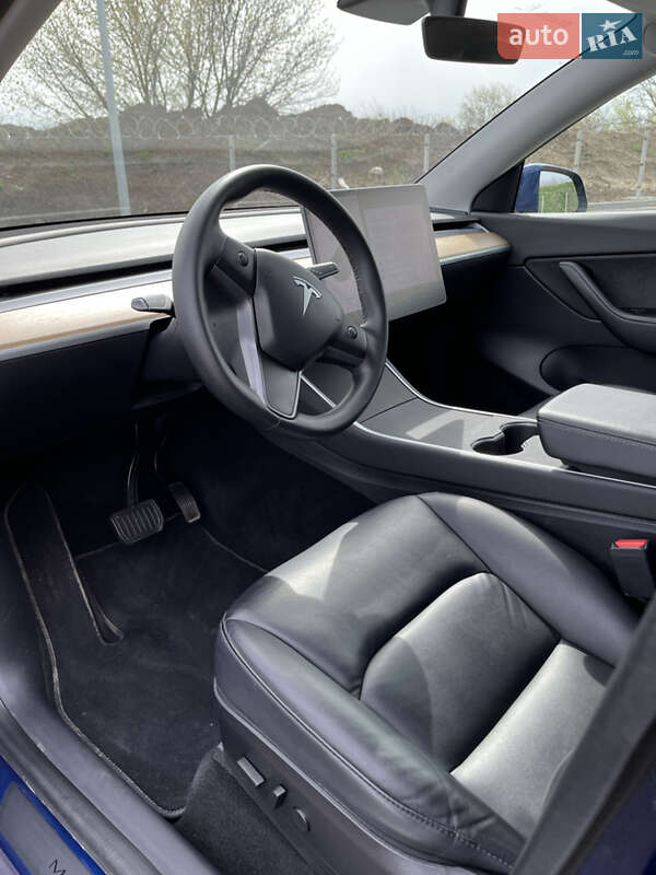 Внедорожник / Кроссовер Tesla Model Y 2020 в Виннице