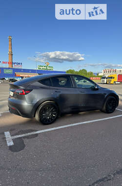 Внедорожник / Кроссовер Tesla Model Y 2021 в Львове