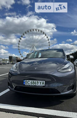 Внедорожник / Кроссовер Tesla Model Y 2021 в 