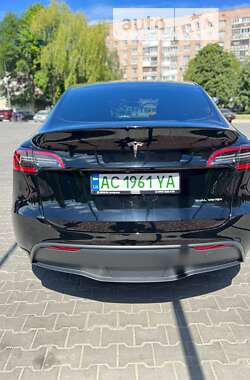 Позашляховик / Кросовер Tesla Model Y 2021 в Луцьку