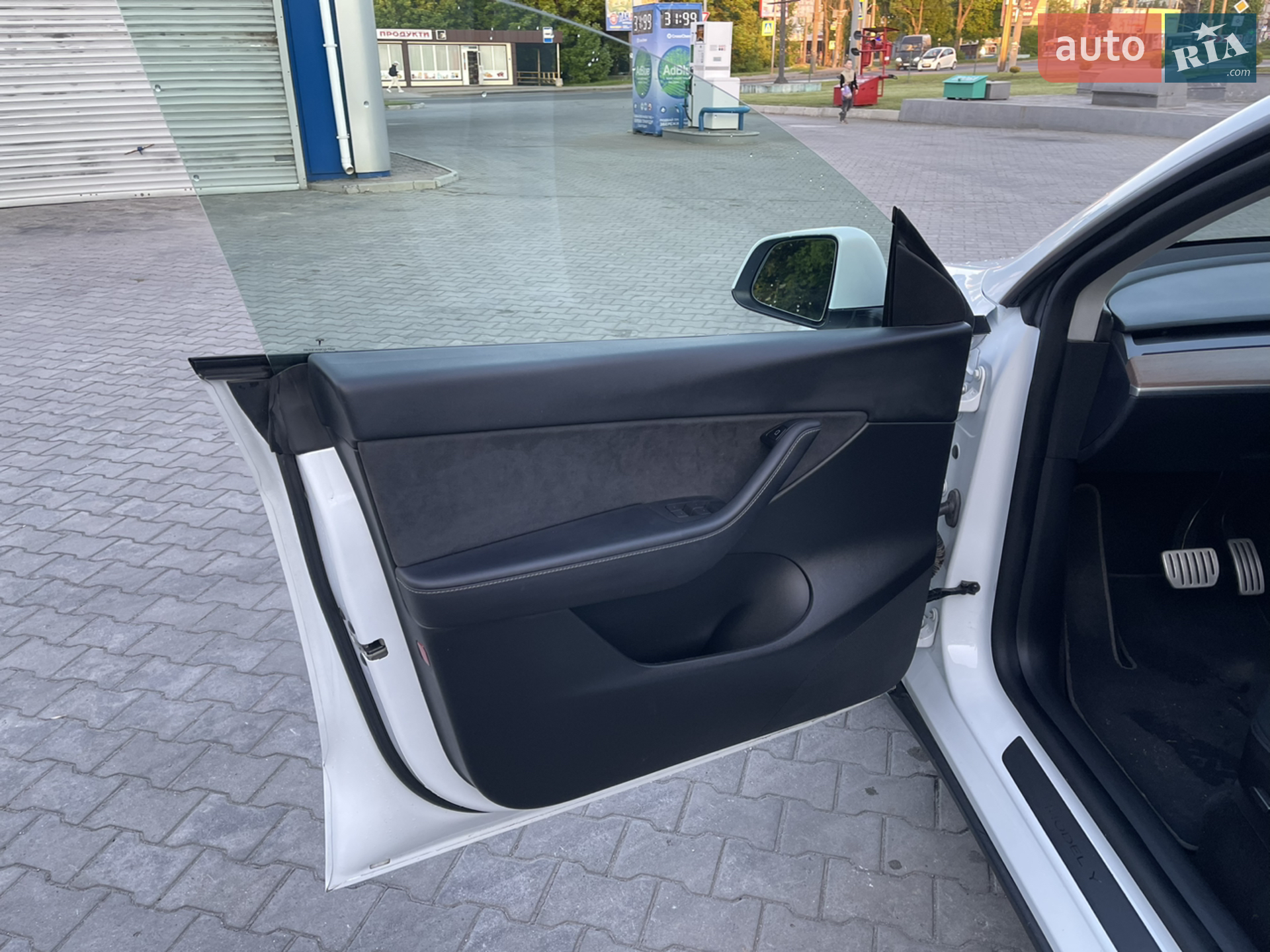 2022 Tesla Model Y - мініатюра 31
