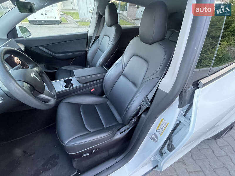 Позашляховик / Кросовер Tesla Model Y 2022 в Хмельницькому