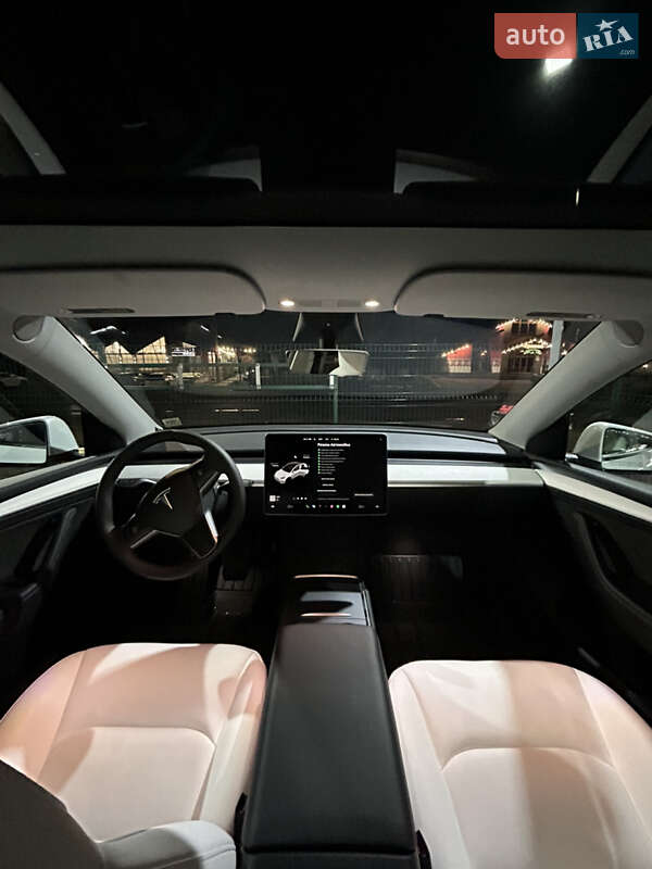 Позашляховик / Кросовер Tesla Model Y 2022 в Черкасах