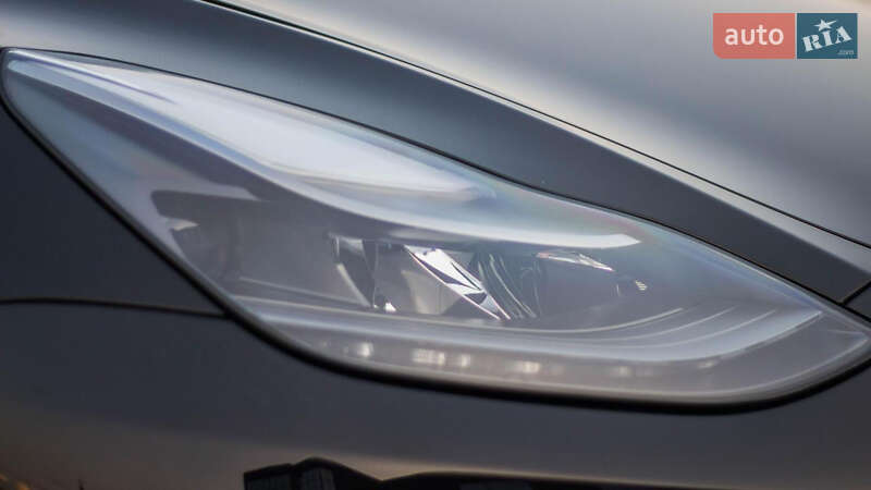 Внедорожник / Кроссовер Tesla Model Y 2023 в Хусте