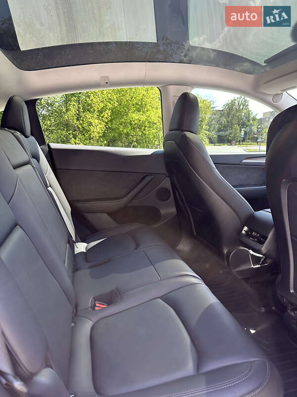 Внедорожник / Кроссовер Tesla Model Y 2023 в Дрогобыче фото 9 Внедорожник / Кроссовер Tesla Model Y 2023 в Дрогобыче