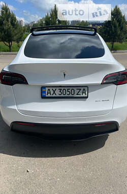 Позашляховик / Кросовер Tesla Model Y 2022 в Харкові