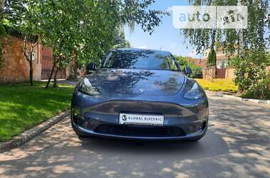 Позашляховик / Кросовер Tesla Model Y 2023 в Івано-Франківську