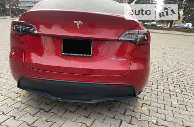 Внедорожник / Кроссовер Tesla Model Y 2021 в Черновцах