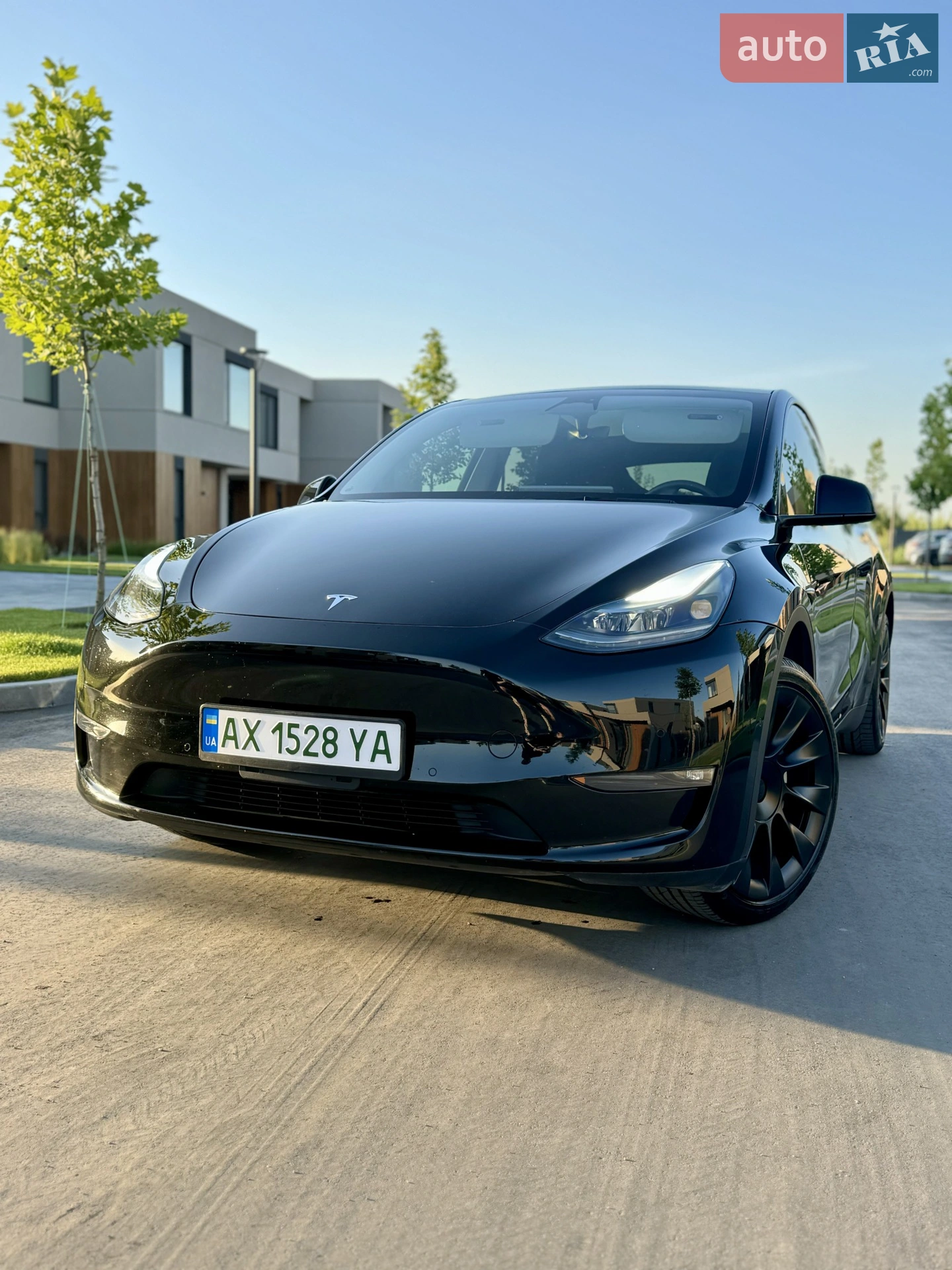 2022 Tesla Model Y - фото 1