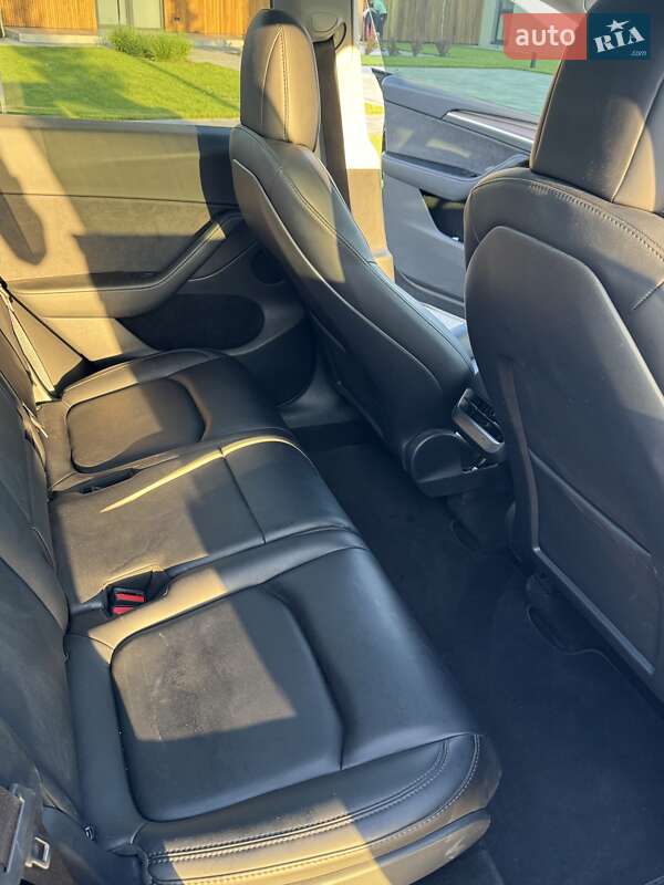 Внедорожник / Кроссовер Tesla Model Y 2022 в Днепре