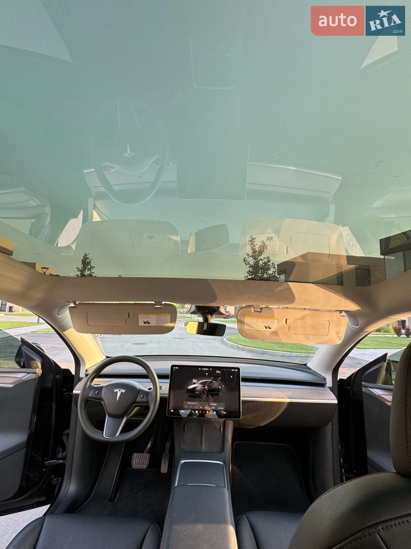 2022 Tesla Model Y - мініатюра 22