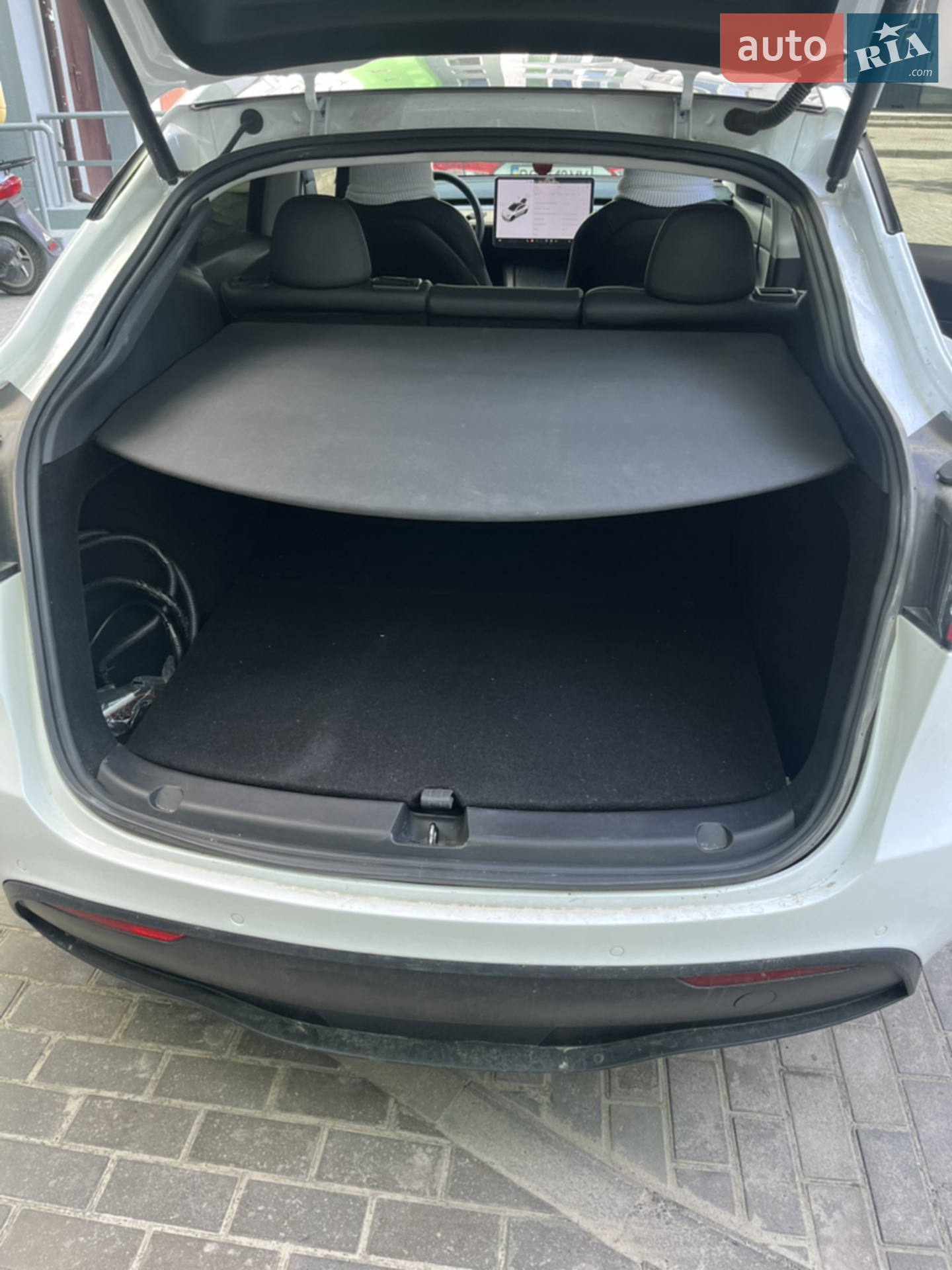 2021 Tesla Model Y - мініатюра 16