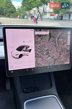 Внедорожник / Кроссовер Tesla Model Y 2021 в 