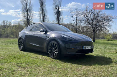 Внедорожник / Кроссовер Tesla Model Y 2022 в 