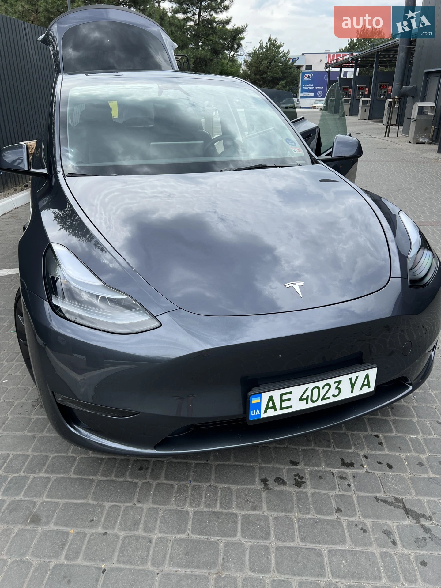 2023 Tesla Model Y - мініатюра 4