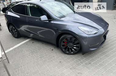 Позашляховик / Кросовер Tesla Model Y 2023 в Дніпрі