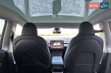 Внедорожник / Кроссовер Tesla Model Y 2022 в 