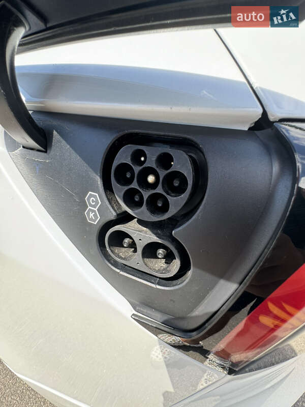 Внедорожник / Кроссовер Tesla Model Y 2022 в Каменском