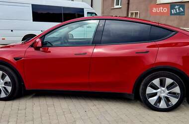 Позашляховик / Кросовер Tesla Model Y 2022 в 