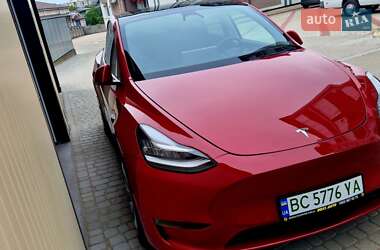 Позашляховик / Кросовер Tesla Model Y 2022 в 