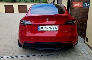 Позашляховик / Кросовер Tesla Model Y 2022 в 