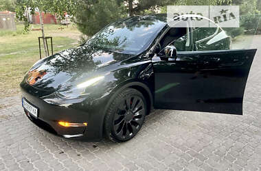 Внедорожник / Кроссовер Tesla Model Y 2023 в Одессе