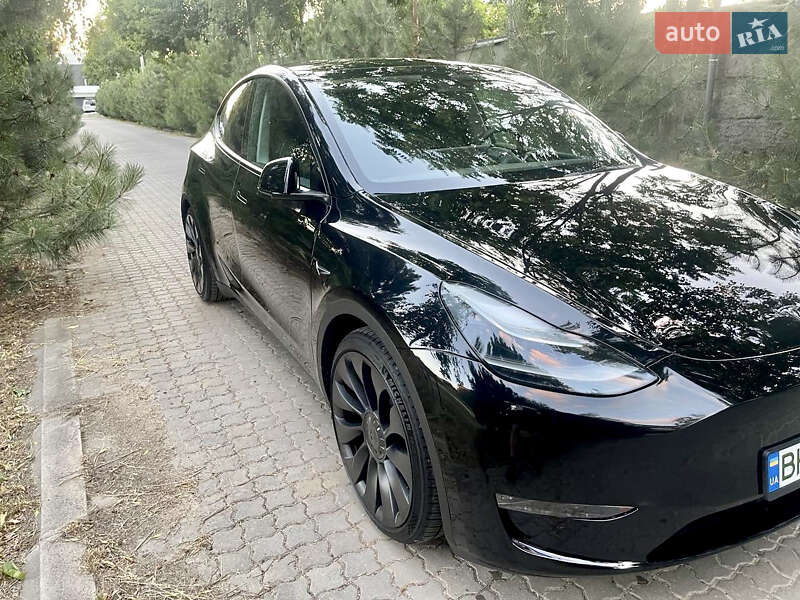 Позашляховик / Кросовер Tesla Model Y 2023 в Одесі
