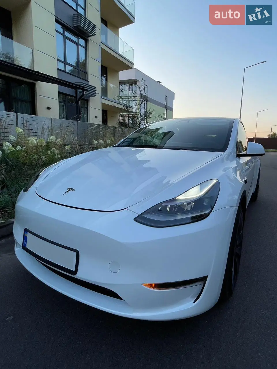 2023 Tesla Model Y - мініатюра 17