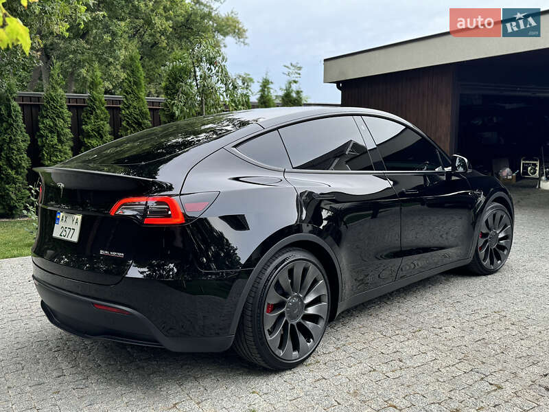 Внедорожник / Кроссовер Tesla Model Y 2022 в Харькове