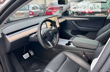Позашляховик / Кросовер Tesla Model Y 2022 в 