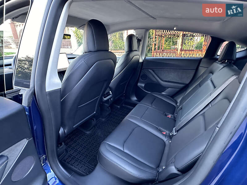 Внедорожник / Кроссовер Tesla Model Y 2022 в Кривом Роге фото 13 Внедорожник / Кроссовер Tesla Model Y 2022 в Кривом Роге