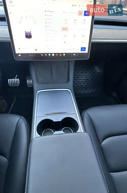 Внедорожник / Кроссовер Tesla Model Y 2022 в 