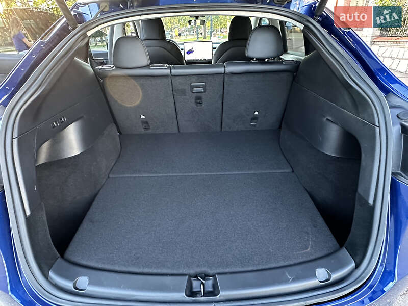 Внедорожник / Кроссовер Tesla Model Y 2022 в Кривом Роге фото 24 Внедорожник / Кроссовер Tesla Model Y 2022 в Кривом Роге