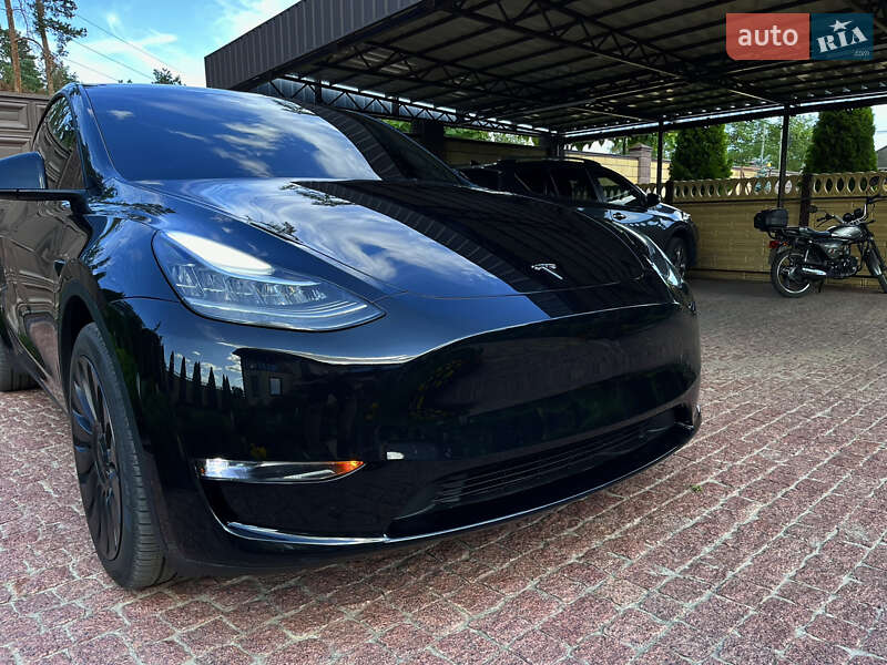 Внедорожник / Кроссовер Tesla Model Y 2023 в Харькове
