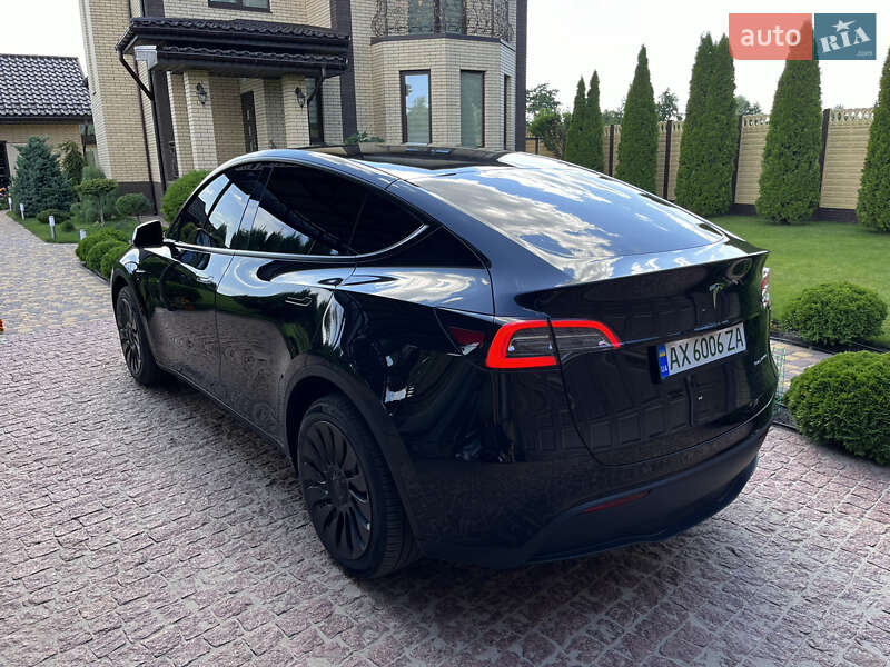 Внедорожник / Кроссовер Tesla Model Y 2023 в Харькове