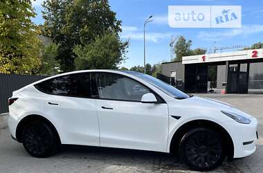 Внедорожник / Кроссовер Tesla Model Y 2023 в Львове