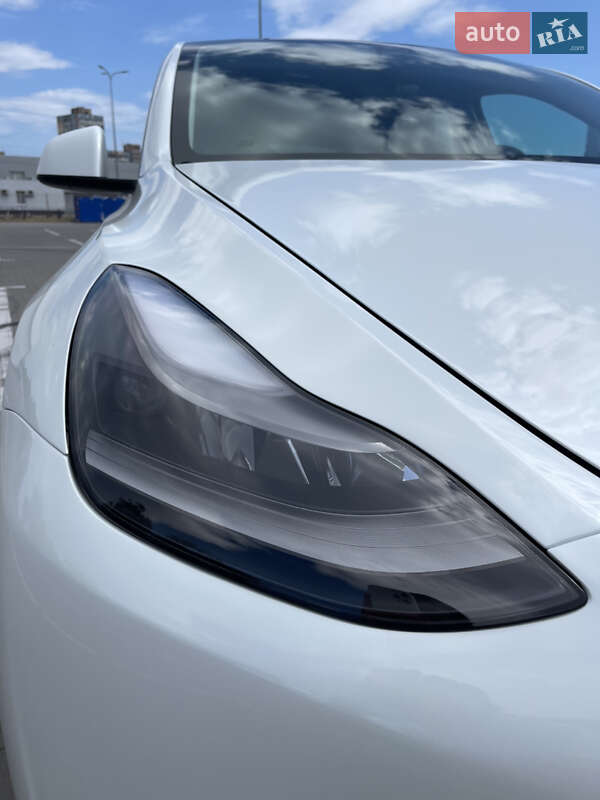 Внедорожник / Кроссовер Tesla Model Y 2022 в Одессе