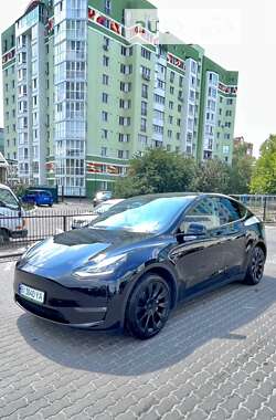 Внедорожник / Кроссовер Tesla Model Y 2022 в Полтаве