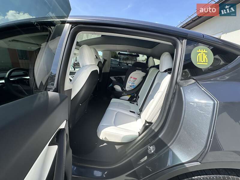Внедорожник / Кроссовер Tesla Model Y 2020 в Львове