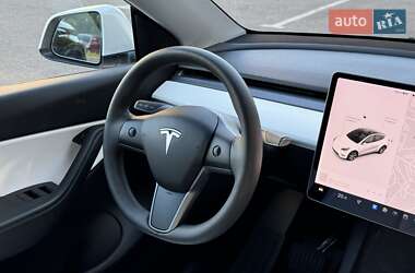 Внедорожник / Кроссовер Tesla Model Y 2021 в Львове