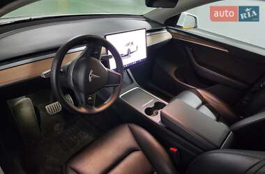 Внедорожник / Кроссовер Tesla Model Y 2022 в Киеве