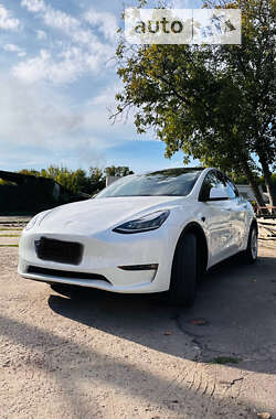 Внедорожник / Кроссовер Tesla Model Y 2022 в Черкассах