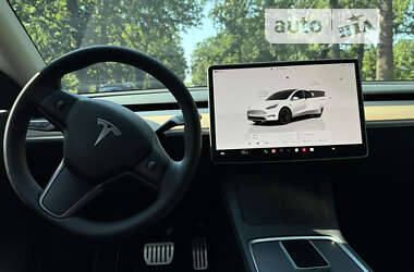 Внедорожник / Кроссовер Tesla Model Y 2022 в 